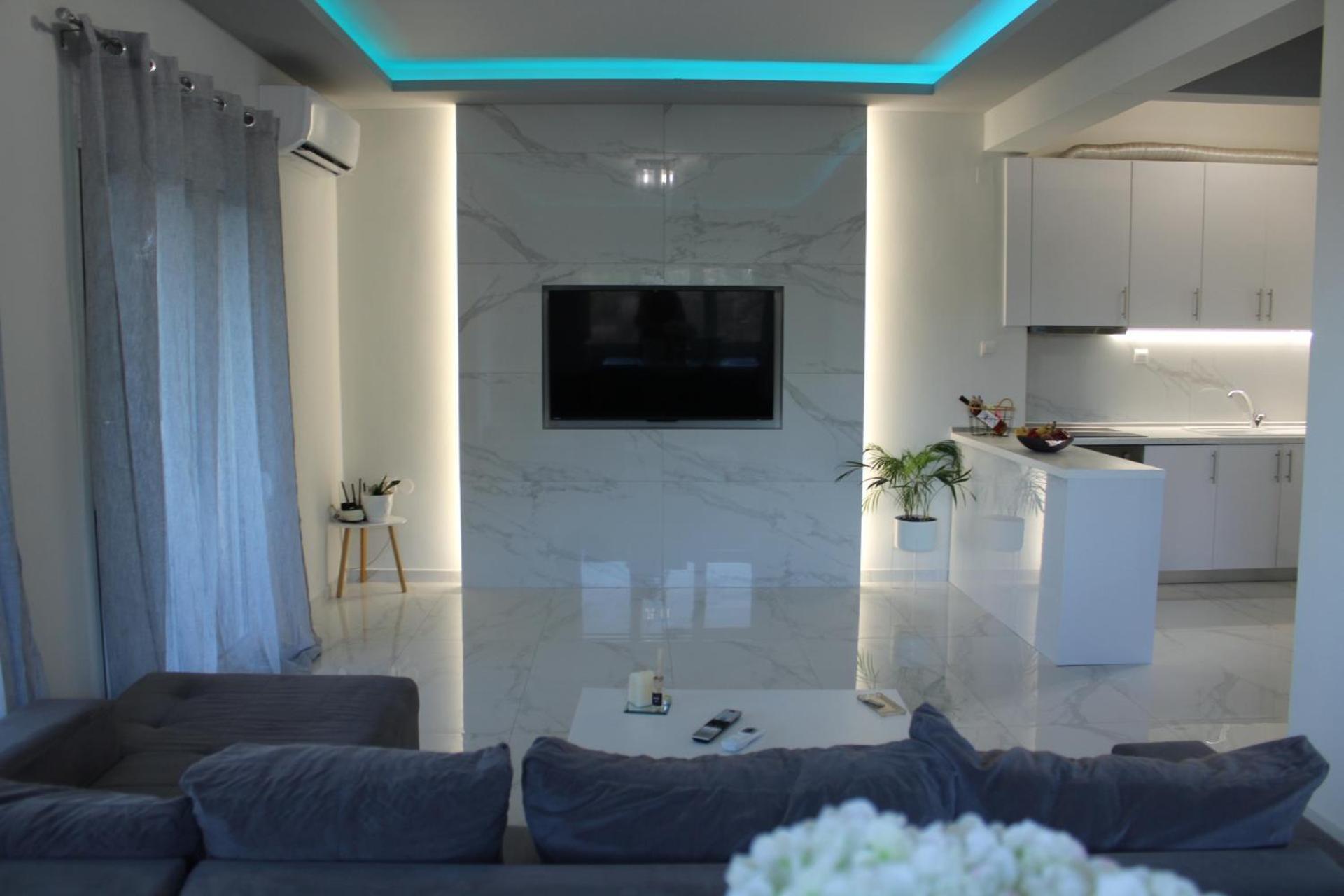 Riviera Penthouse Apartment Paleo Tsifliki Exterior photo